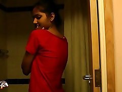 Hot sexy indian amateur babe divya in shower